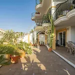Cyv - Sunny Mountainview Retreat דירה *