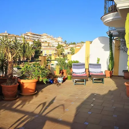 Cyv - 2 Bedrooms, Pool And Golf Apartment